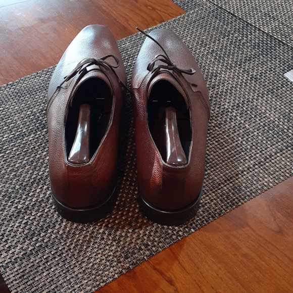 Brown Dress Shoes main image 4